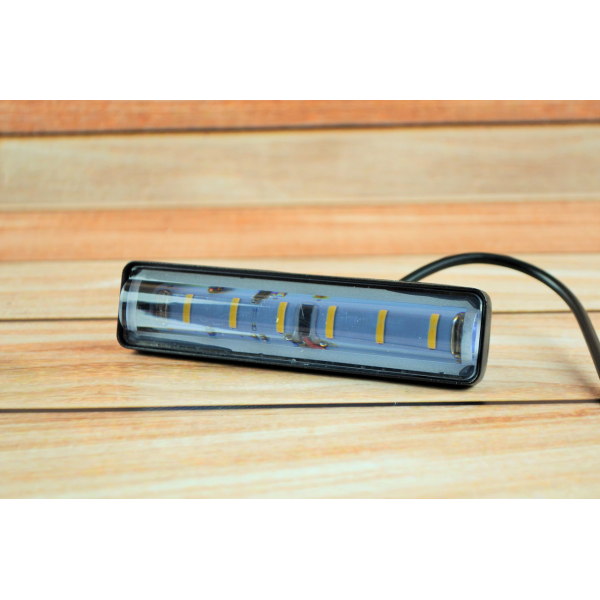 Світлодіодна LED фара 20Вт Широкий промінь ( Чітка межа світла )